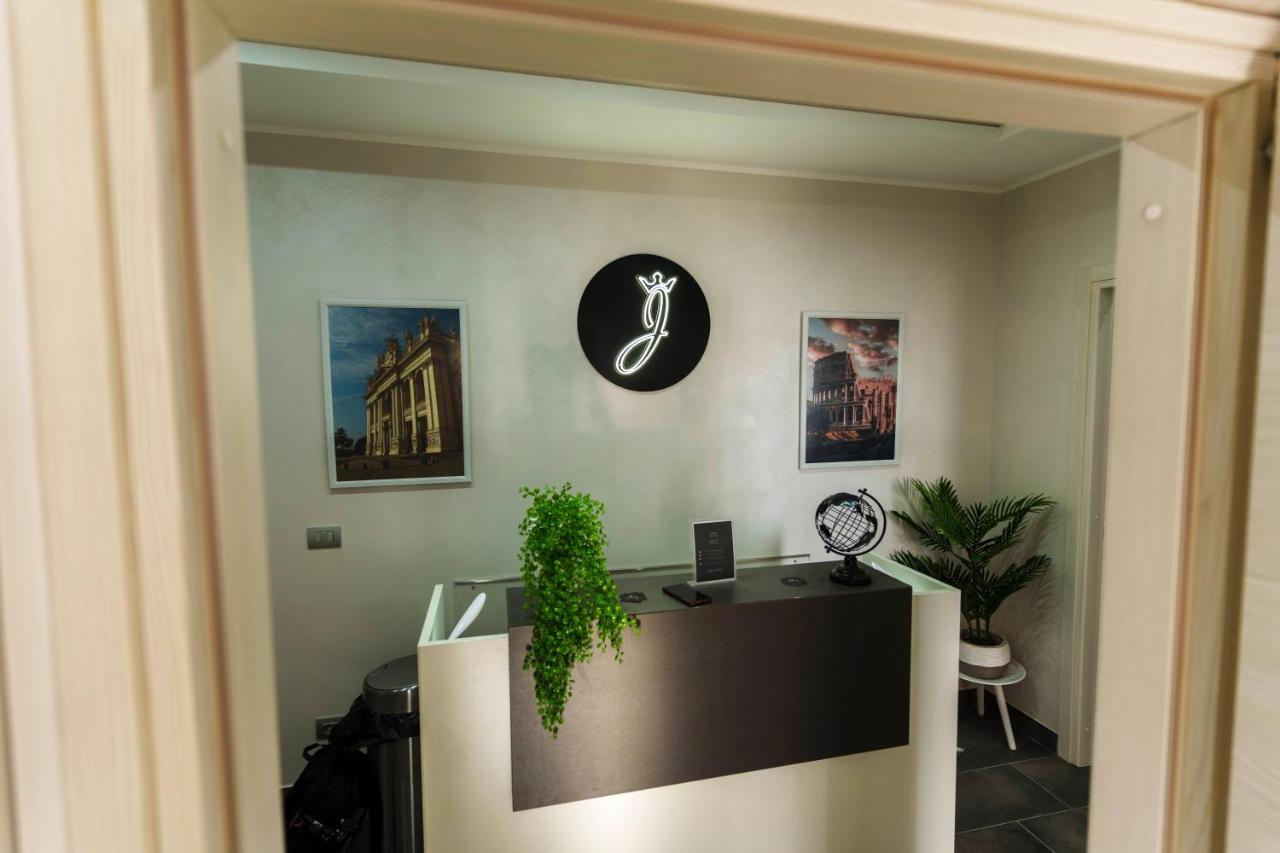 Julia Luxury Suite Rom Exterior foto